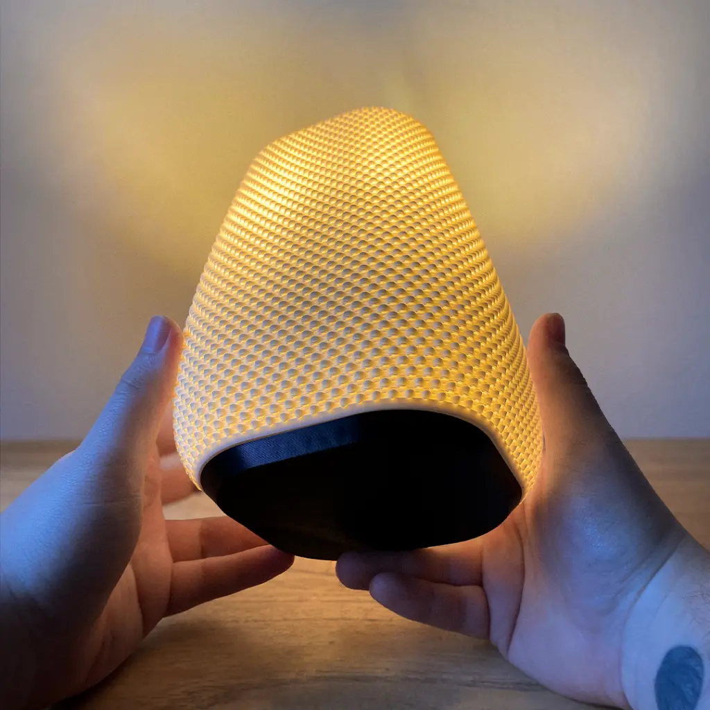 THIAGO TABLE LAMP 4 1080.webp
